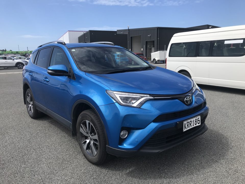 Toyota Rav4 2017 4WD Lease2Go